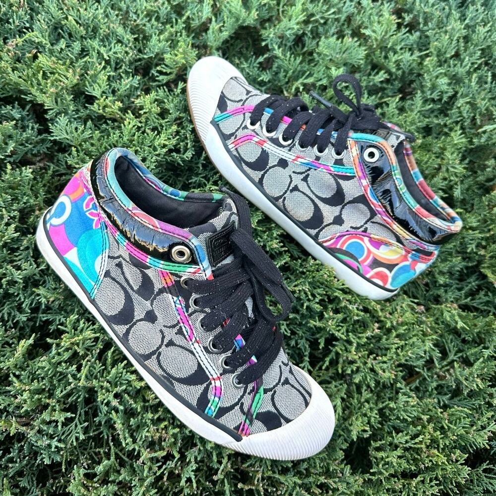 Coach Signature High Top‎ Canvas Women’s Size 6 Sneakers